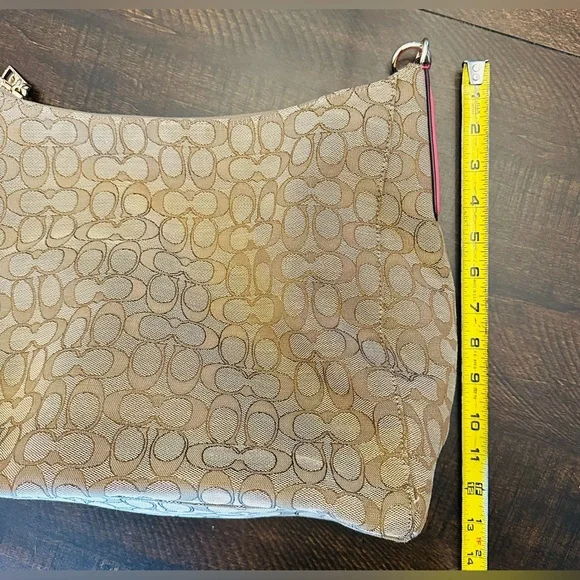 Coach Celeste Convertible Hobo Crossbody Bag Pink Accent-Missing Strap - Picture 10 of 13